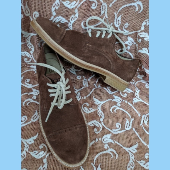 🌟UGG MEN'S BROWN SUEDE OXFORDS 🌟🌟 LIKE NEW 🌟🌟 - Picture 2 of 8